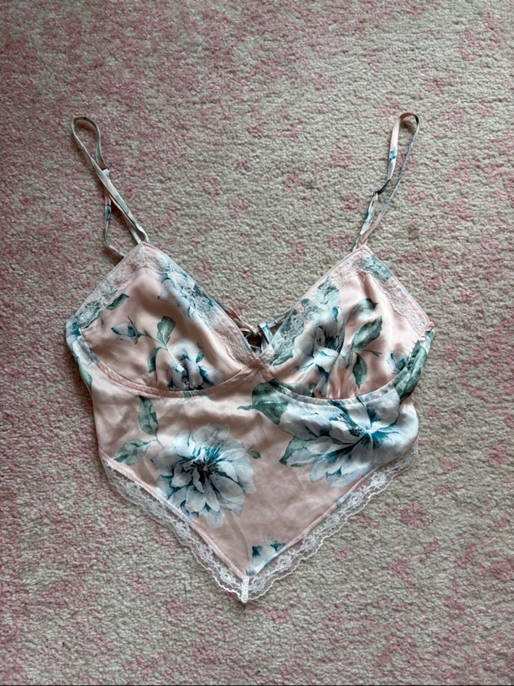 Floral Lace-Trim Cami Top in Blush Pink